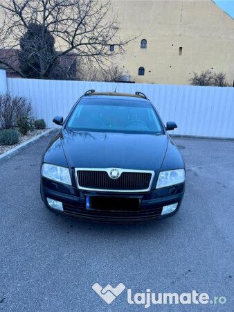 Negru Utilizat 2006 Skoda Octavia Break | 2.900 EUR (Preț OK) - Imagine 1/4
