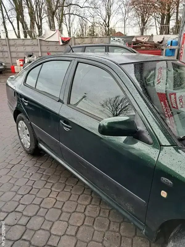 Utilizat 2003 Skoda Octavia Berlinǎ | 1.800 EUR - Imagine 1/2