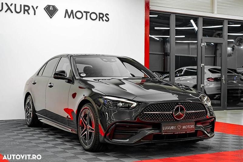 Second-hand Mercedes C300e AMG line 313 CP (230 kW) 2023 Culoaregri Berlinǎ
