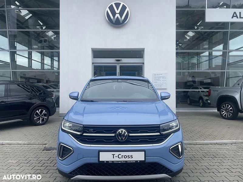 Second-hand VW T-Cross R-line 150 CP (110 kW) 2025 Culoarealbastru SUV