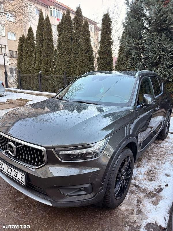 Culoarenegru Second-hand 2018 Volvo XC40 Inscription SUV | 21.500 EUR (Preț OK) - Imagine 1/4