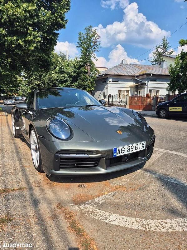 Verde Utilizat 2025 Porsche 911 Turbo Coupe | 355.740 EUR - Imagine 1/4