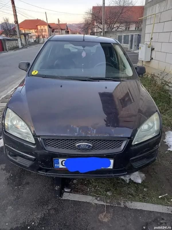 Second-hand Ford Focus 16 CP (11 kW) 2005 Berlinǎ