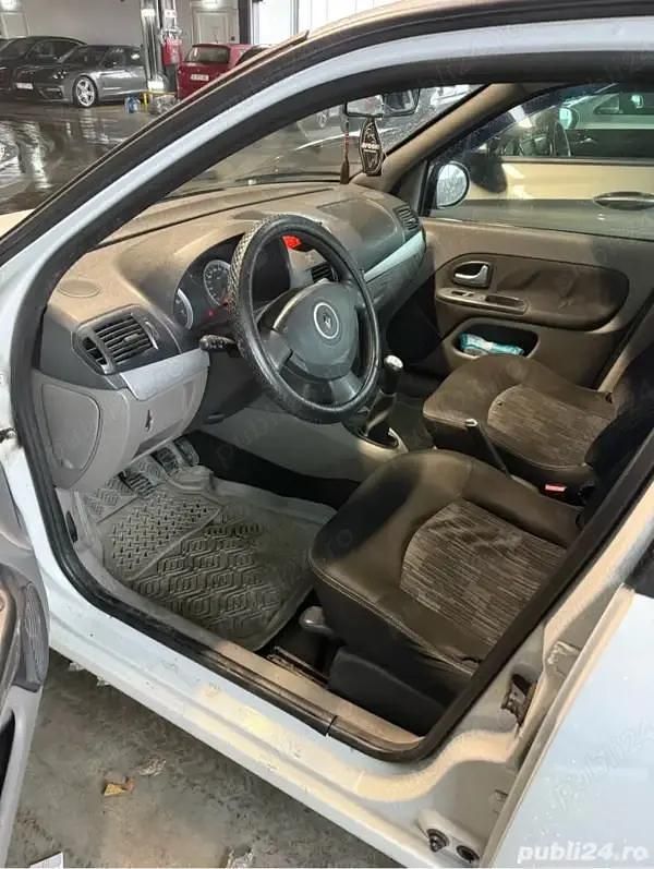 Second-hand Renault Symbol II 80 CP (58 kW) 2009 Berlinǎ