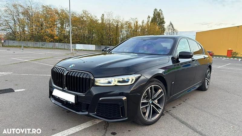 Second-hand BMW 730 Comfort Edition 286 CP (210 kW) 2022 Culoarenegru Berlinǎ
