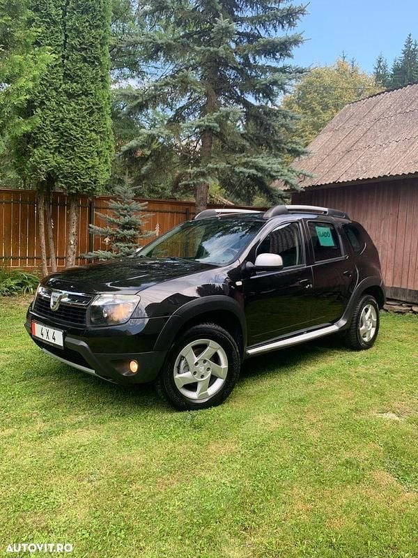 Culoarenegru Utilizat 2012 Dacia Duster Prestige SUV | 7.450 EUR (Preț OK) - Imagine 1/4