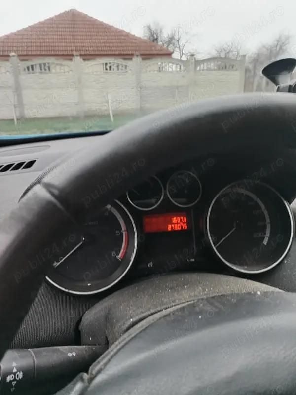 Utilizat 2008 Peugeot 308 Hatchback | 500 EUR (Super Preț) - Imagine 1/4