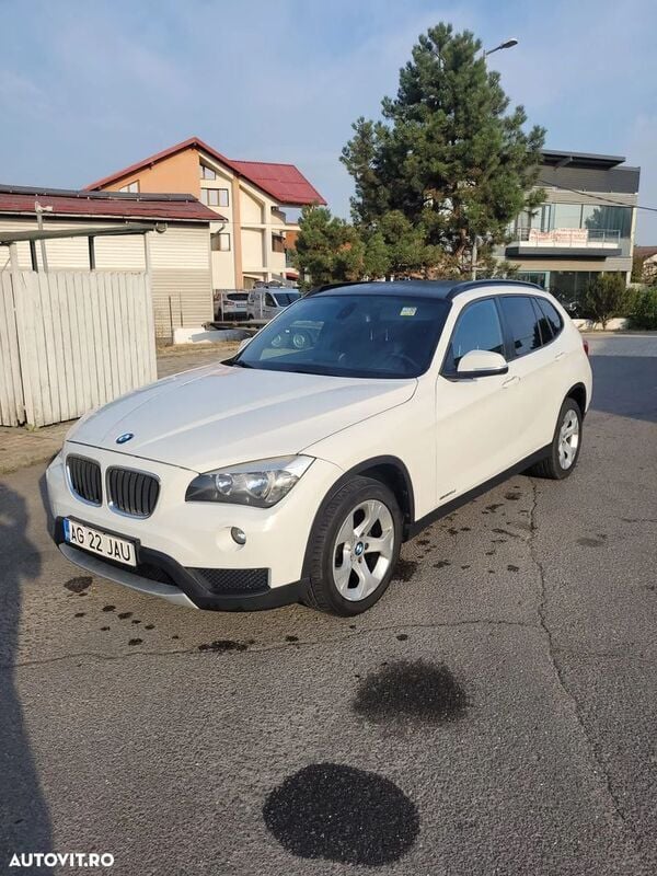 Alb Utilizat 2013 BMW X1 Comfort Edition SUV | 7.000 EUR (Super Preț) - Imagine 1/4