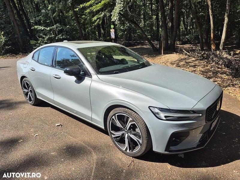 Culoaregri Utilizat 2023 Volvo S60 Ultimate Berlinǎ | 38.500 EUR (Puțin scump) - Imagine 1/4