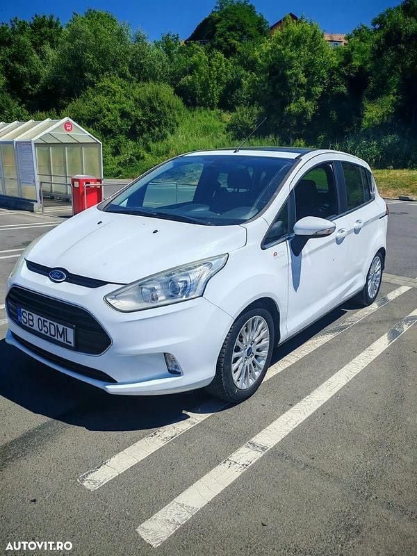 Alb Utilizat 2013 Ford B-MAX Colourline Monovolum | 4.250 EUR (Preț bun) - Imagine 1/4