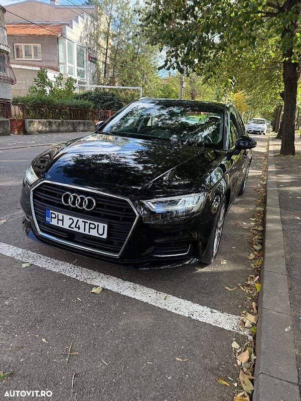 Culoarenegru Utilizat 2018 Audi A3 Sportback Hatchback | 12.300 EUR (Preț OK) - Imagine 1/4