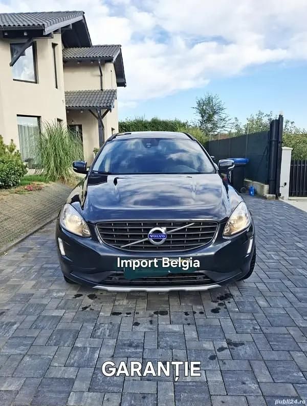 Gri Utilizat 2016 Volvo XC60 SUV | 12.500 EUR (Preț bun) - Imagine 1/4