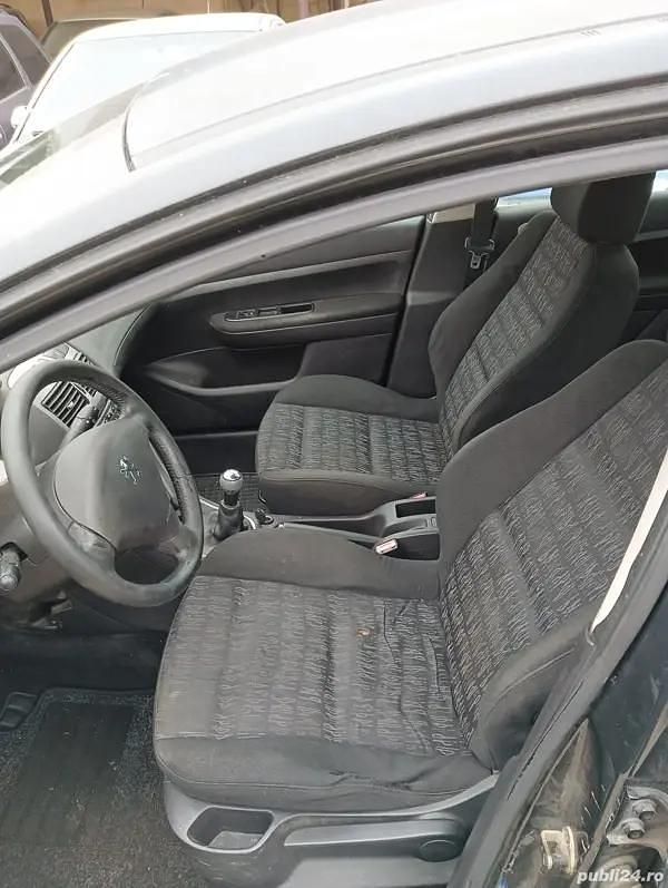 Second-hand 2003 Peugeot 307 Hatchback | 1.200 EUR (Preț OK) - Imagine 1/4