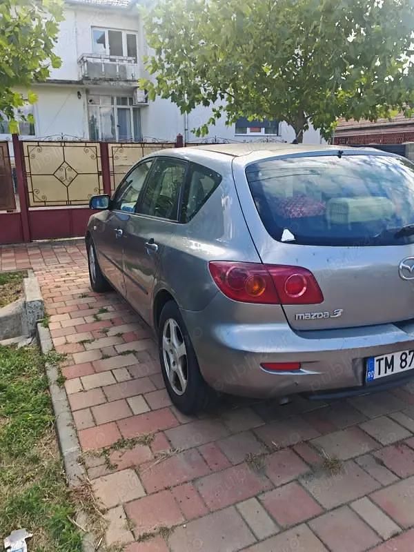 Utilizat 2004 Mazda 3 Hatchback | 700 EUR (Preț OK) - Imagine 1/4