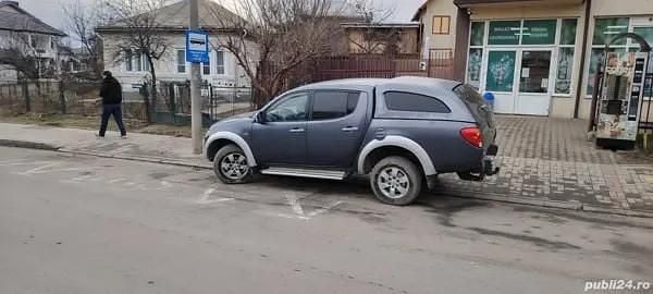 Utilizat 2007 Mitsubishi L200 Pickup | 12.500 EUR - Imagine 1/4
