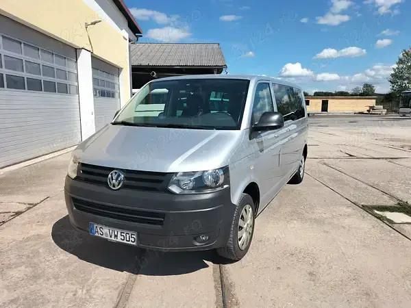 Utilizat 2015 VW T5 Van | 16.000 EUR (Scump) - Imagine 1/4