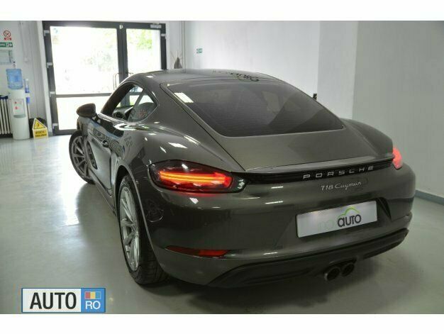 Second-hand Porsche Cayman 300 CP (220 kW) 2018 Gri Coupe