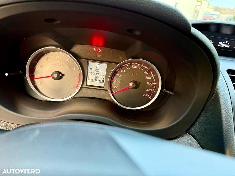 Second-hand Subaru XV Active 114 CP (83 kW) 2013 Culoarealb SUV