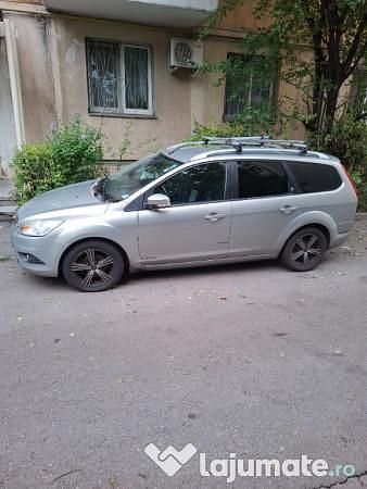 Gri Utilizat 2008 Ford Focus Break | 1.900 EUR (Preț OK) - Imagine 1/4