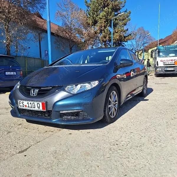 Second-hand Honda Civic 120 CP (88 kW) 2013 Gri Hatchback
