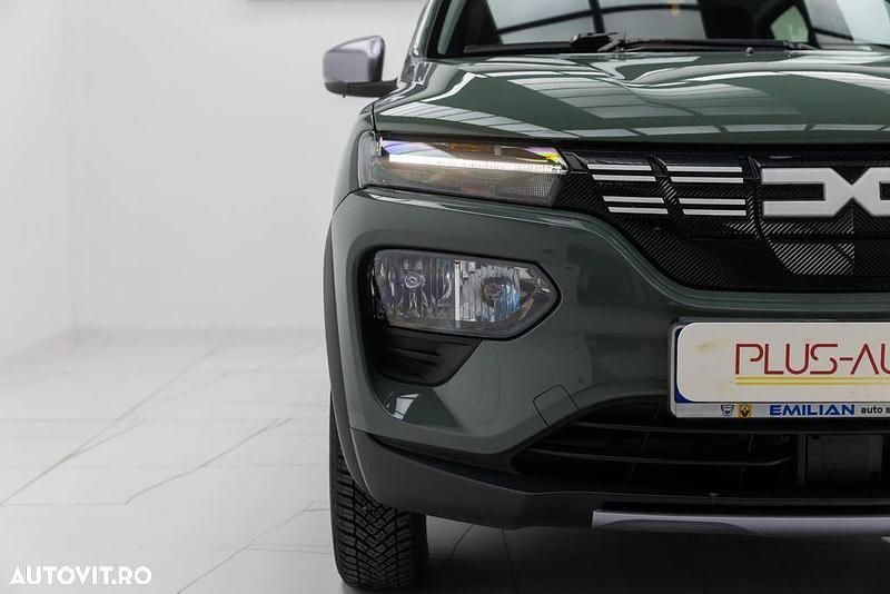 Second-hand Dacia Spring Expression 33 kW (45 CP) 2023 Culoareverde Hatchback