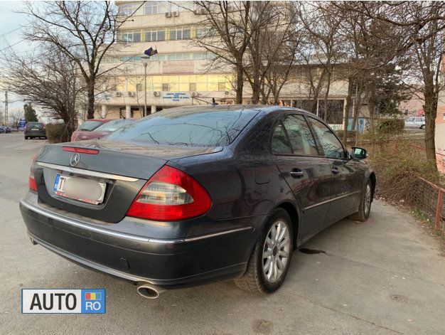 Second-hand Mercedes E280 190 CP (139 kW) 2008 Berlinǎ