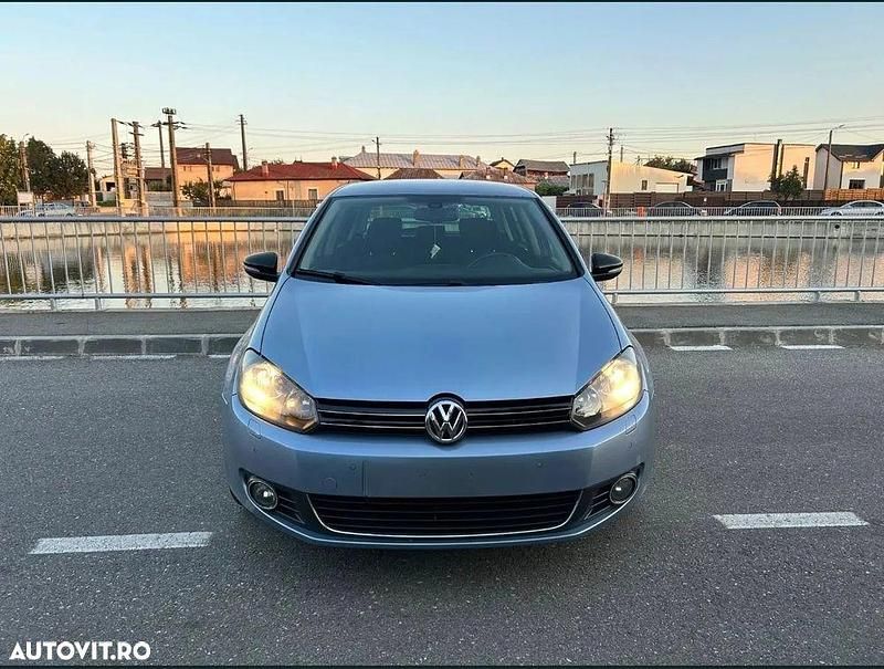 Second-hand VW Golf VII Highline 105 CP (77 kW) 2012 Culoarealbastru Hatchback