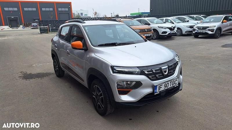 Culoareargint Utilizat 2022 Dacia Spring Essentiel Hatchback | 8.591 EUR (Preț OK) - Imagine 1/4