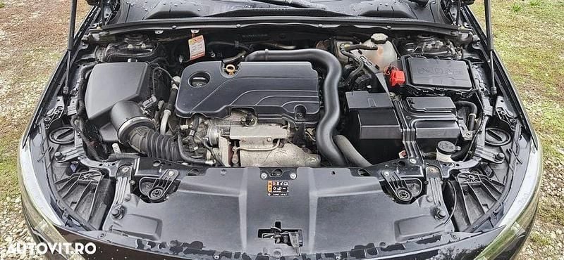 Second-hand Opel Insignia Innovation 165 CP (121 kW) 2019 Culoarenegru Berlinǎ