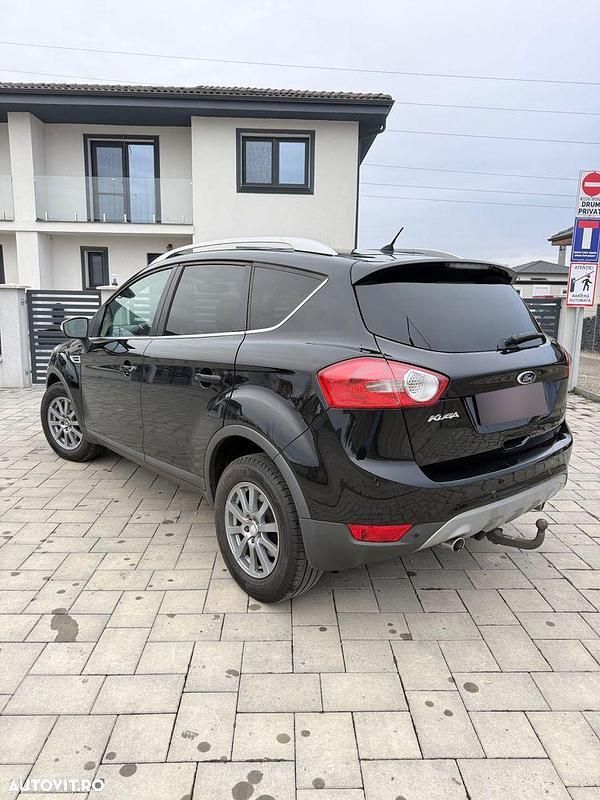 Second-hand Ford Kuga Titanium 163 CP (119 kW) 2012 Culoarenegru SUV