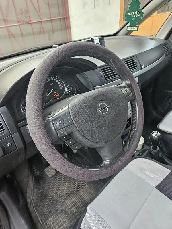 Second-hand Opel Meriva 115 CP (84 kW) 2005 Monovolum