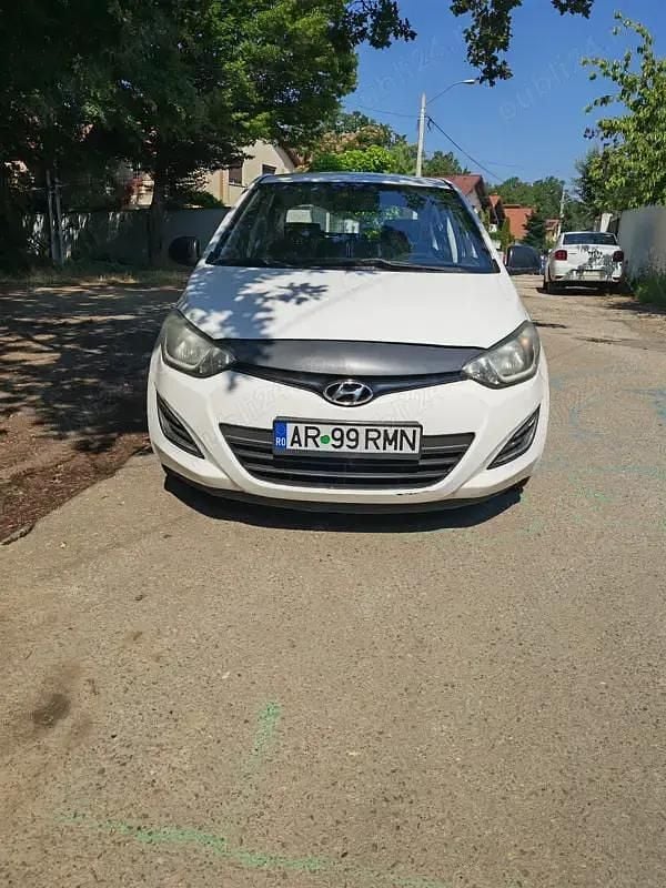 Utilizat 2013 Hyundai i20 Hatchback | 1.890 EUR (Super Preț) - Imagine 1/4