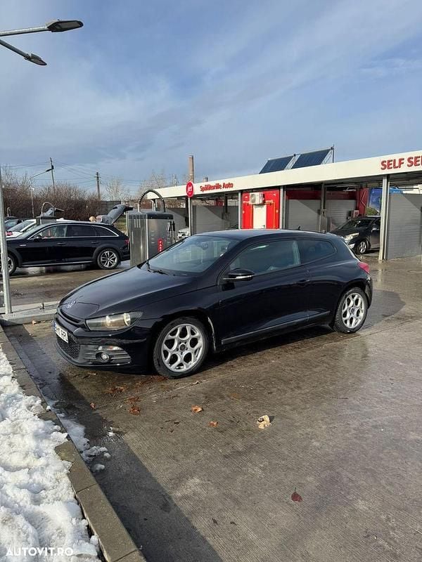 Culoarenegru Second-hand 2009 VW Scirocco Coupe | 4.990 EUR (Preț OK) - Imagine 1/4