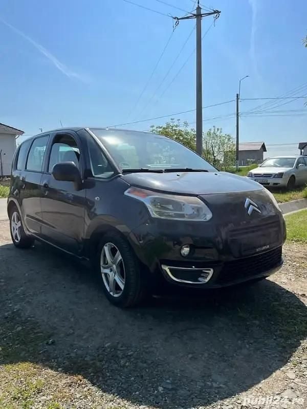 Negru Second-hand 2010 Citroën C3 Picasso Monovolum | 2.550 EUR - Imagine 1/4