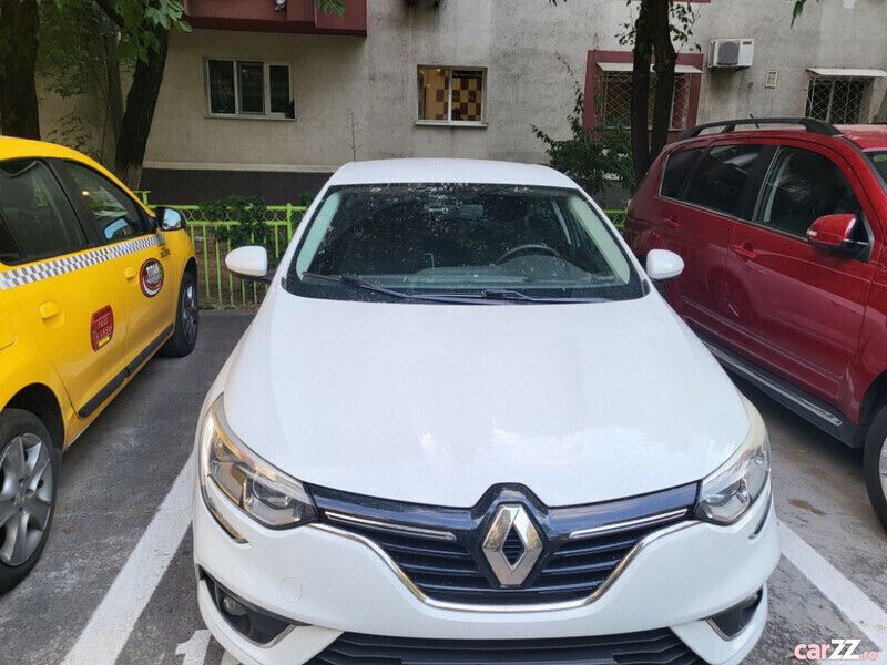 Alb Utilizat 2019 Renault Mégane IV Berlinǎ | 7.000 EUR (Super Preț) - Imagine 1/4