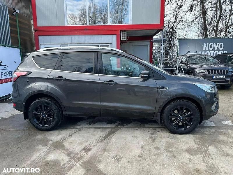 Second-hand Ford Kuga Titanium 150 CP (110 kW) 2019 Culoaregri SUV