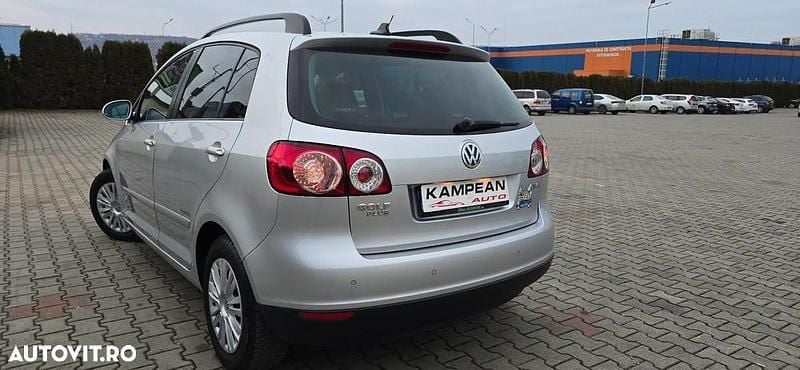 Second-hand VW Golf VI United 122 CP (89 kW) 2009 Culoareargint Hatchback