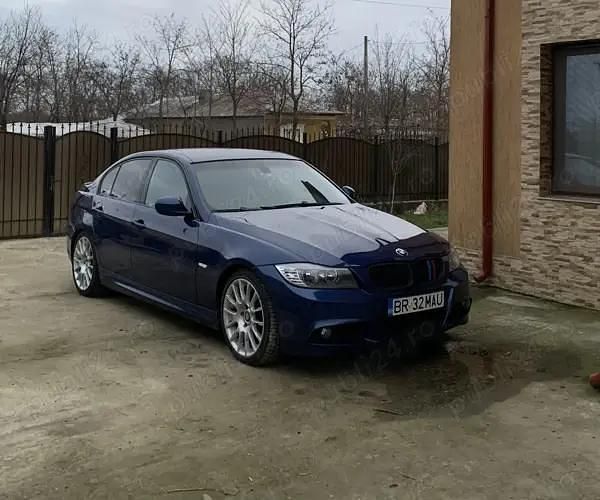 Utilizat 2010 BMW 330 Berlinǎ | 7.550 EUR - Imagine 1/4