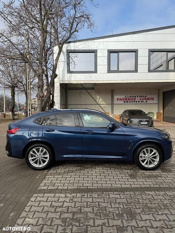 Second-hand BMW X4 286 CP (210 kW) 2024 Culoarealbastru SUV