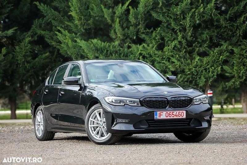 Second-hand BMW 330e Sport Line 292 CP (214 kW) 2020 Culoarenegru Berlinǎ