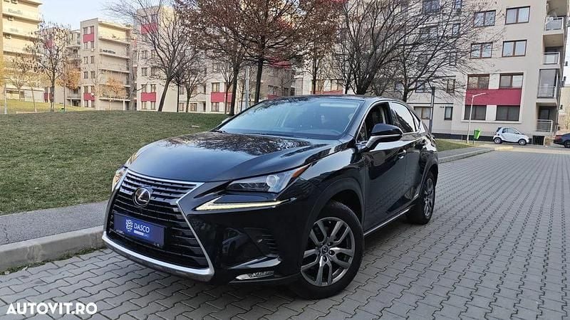 Culoarenegru Utilizat 2020 Lexus NX300h E-FOUR SUV | 32.900 EUR (Puțin scump) - Imagine 1/4