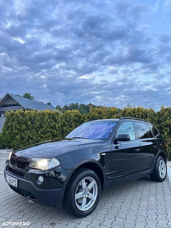 Culoarenegru Utilizat 2009 BMW X3 SUV | 7.200 EUR (Preț OK) - Imagine 1/4