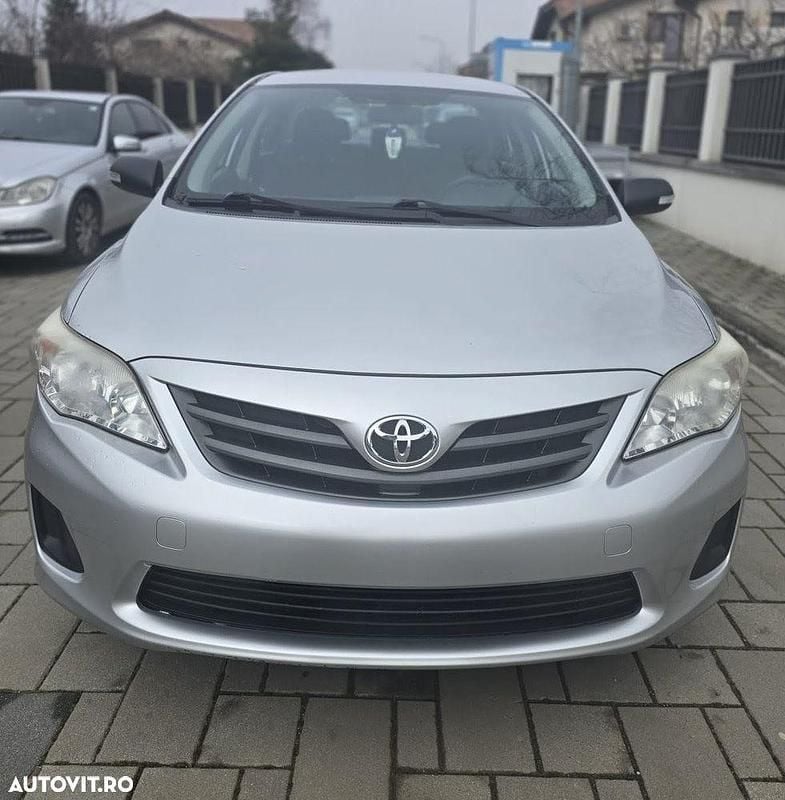 Second-hand Toyota Corolla Luna 132 CP (97 kW) 2011 Culoaregri Berlinǎ