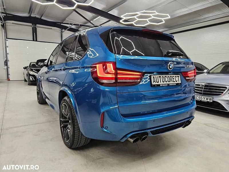 Second-hand BMW X5 M 575 CP (422 kW) 2017 Culoarealbastru SUV