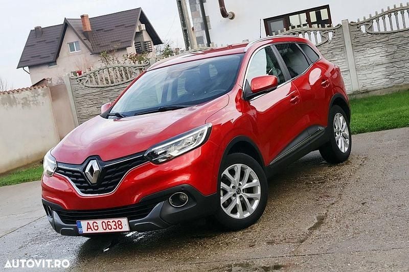 Culoarealte culori Utilizat 2018 Renault Kadjar Bose Edition SUV | 10.799 EUR (Preț bun) - Imagine 1/4
