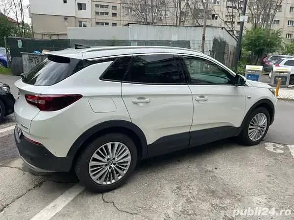 Alb Utilizat 2019 Opel Grandland X SUV | 12.200 EUR (Puțin scump) - Imagine 1/4