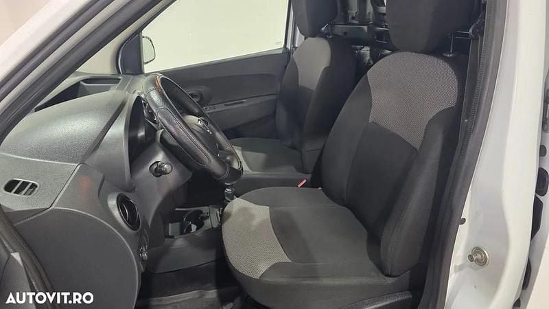 Second-hand Dacia Dokker Lauréate 95 CP (69 kW) 2020 Culoarealb Monovolum