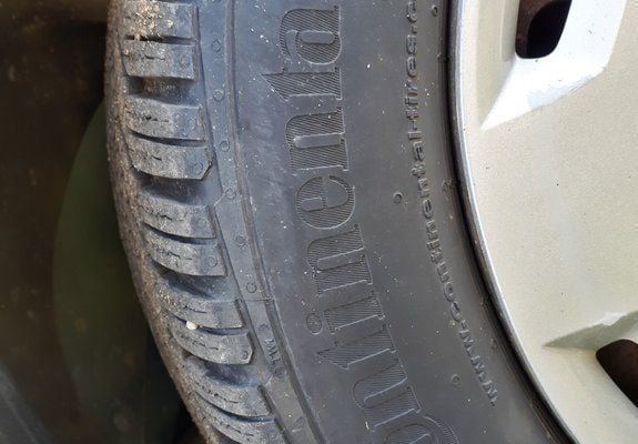 Second-hand Ford Fiesta 60 CP (44 kW) 2005 Albastru Hatchback