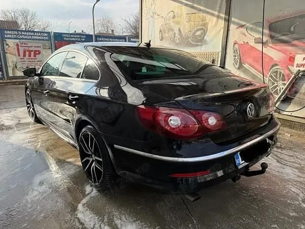 Second-hand VW Passat R-line 170 CP (125 kW) 2011 Negru Berlinǎ