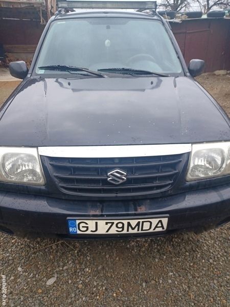 Negru Utilizat 2004 Suzuki Grand Vitara SUV | 6.000 EUR (Preț OK) - Imagine 1/4
